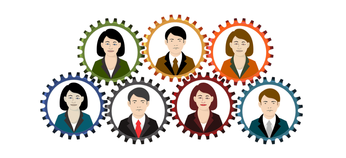 businesswoman-1901130_1280